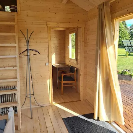 Jootme-andruse Puhkemaja * Kuressaare