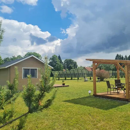 Jootme-andruse Puhkemaja * Kuressaare